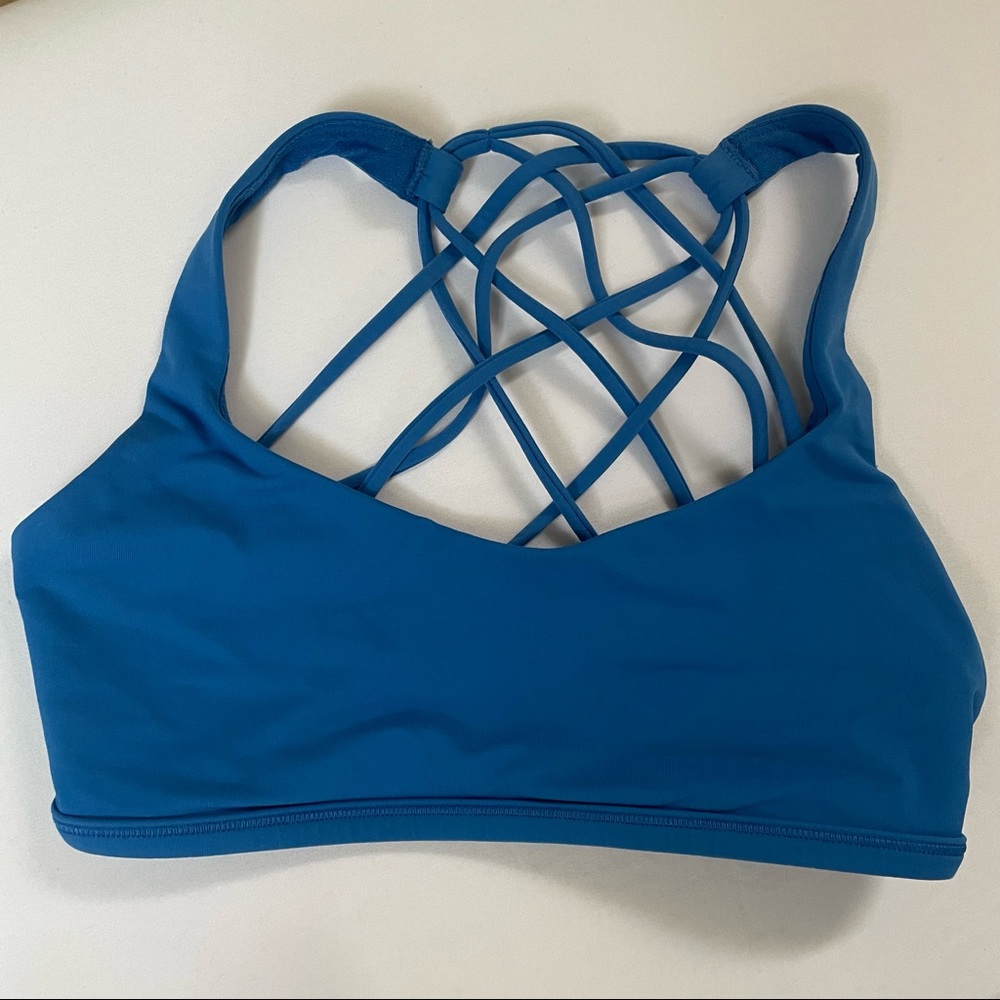 Lululemon free to be wild bra